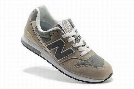 new balance chic